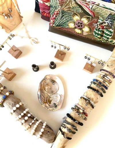 perles and wax bijoux et accessoires textiles wax pays basque